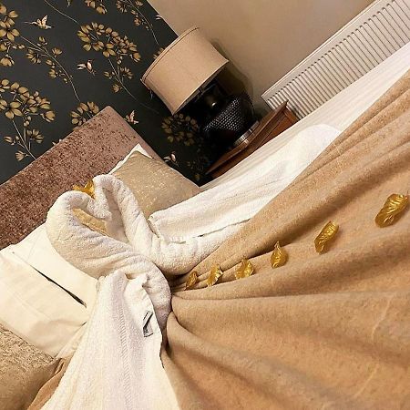 Tredegar Arms Hotel Zewnętrze zdjęcie